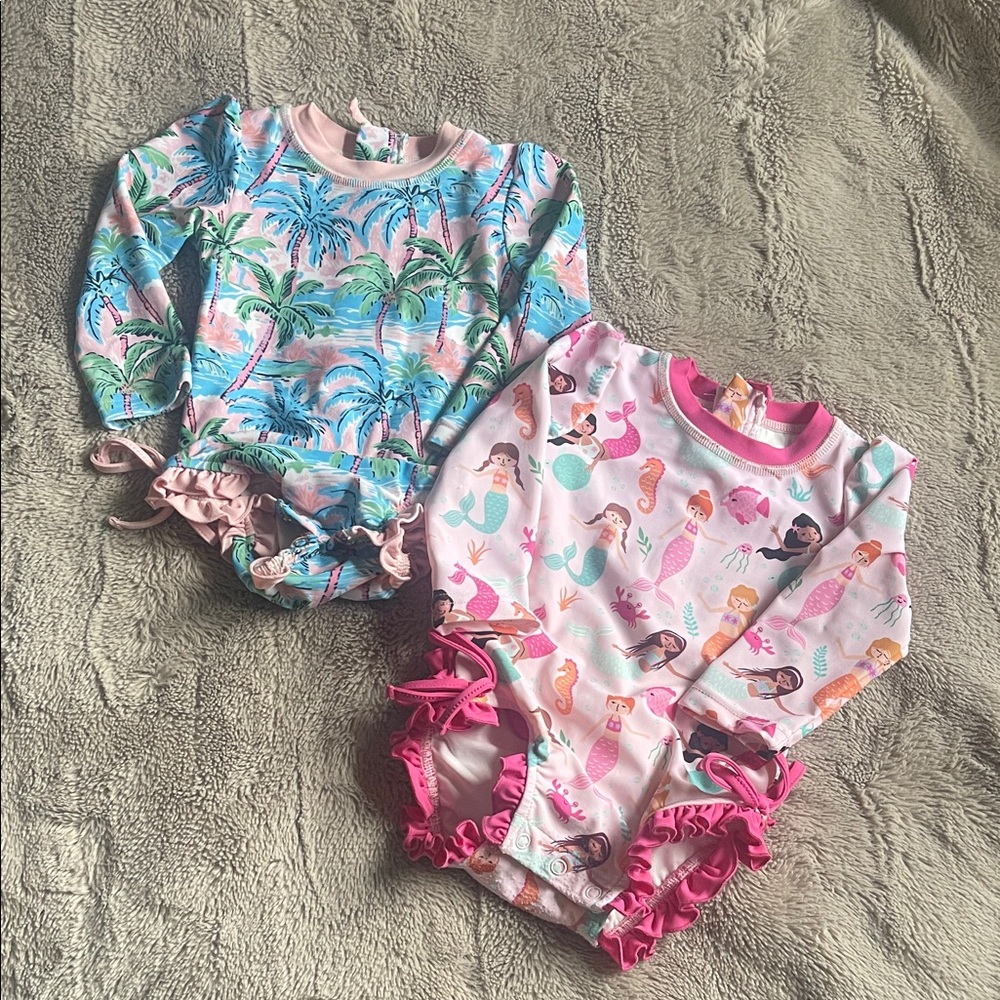 LIKE NEW Caden Lane baby Swimsuit Set. 6-12 months & 2 swim diapers!